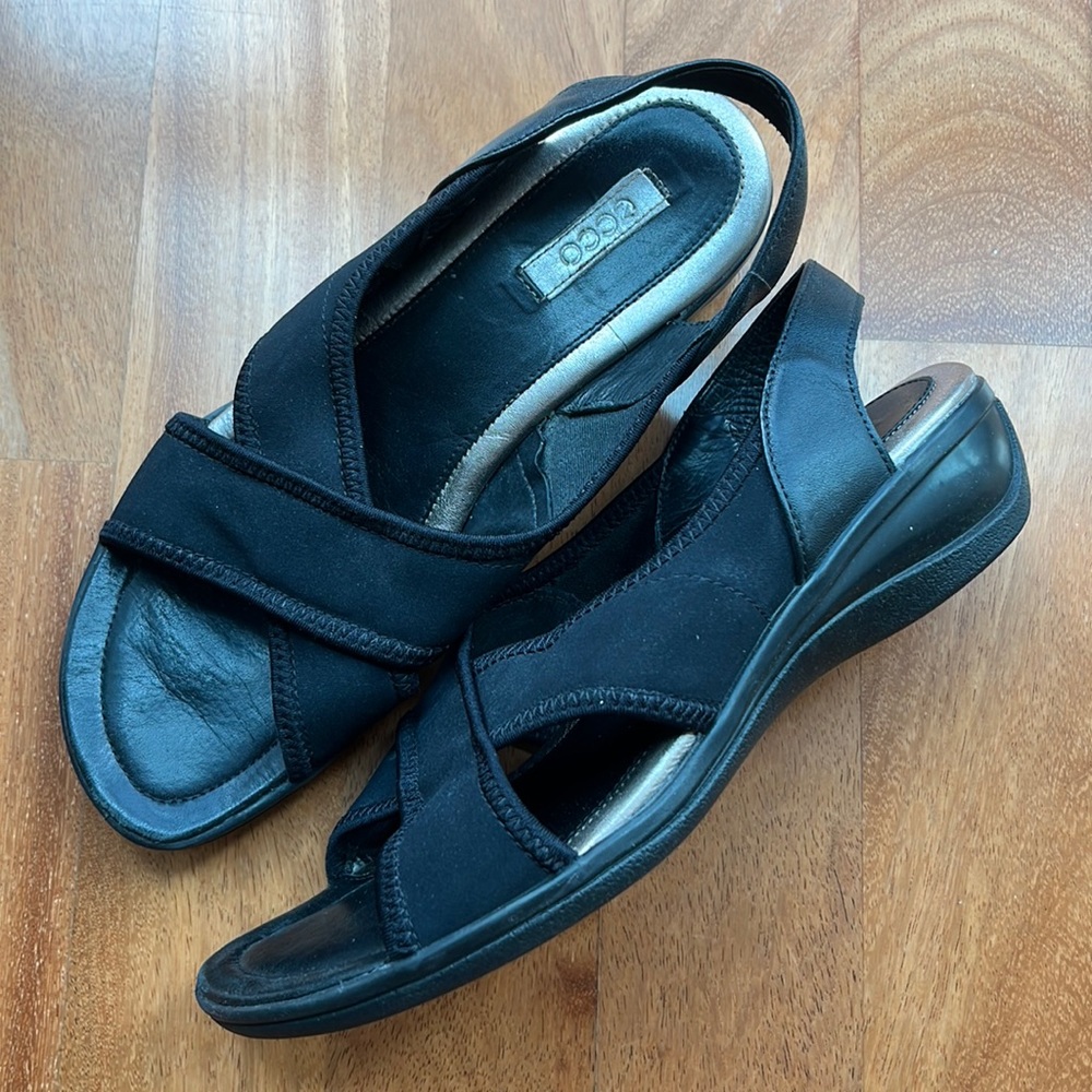 ECCO black sandal size 38
